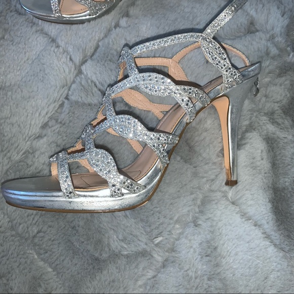 high heels - Picture 4 of 5